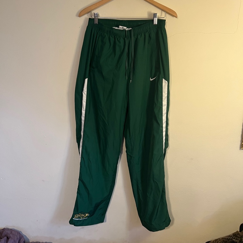 Nike Parachute Pants NDSU Merch